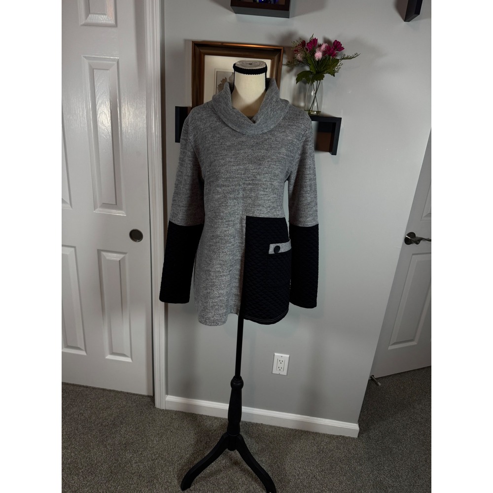 Trisha Tyler Gray Cowl Neck Tunic Sweater Quilted Pocket Black Accent L